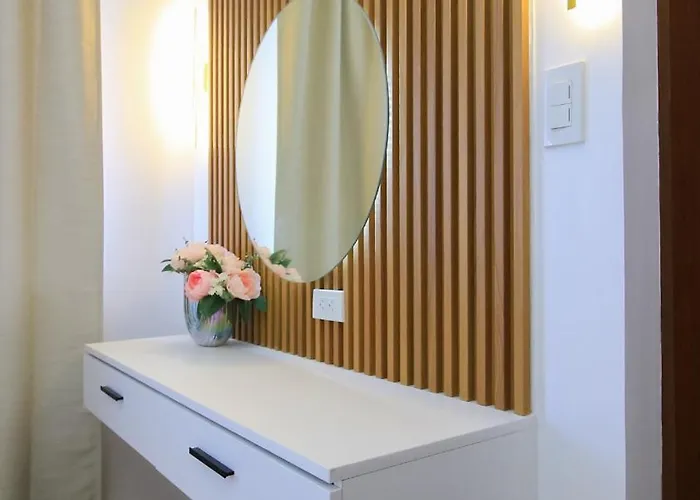 Cylo's Place Manhattan Apartment *